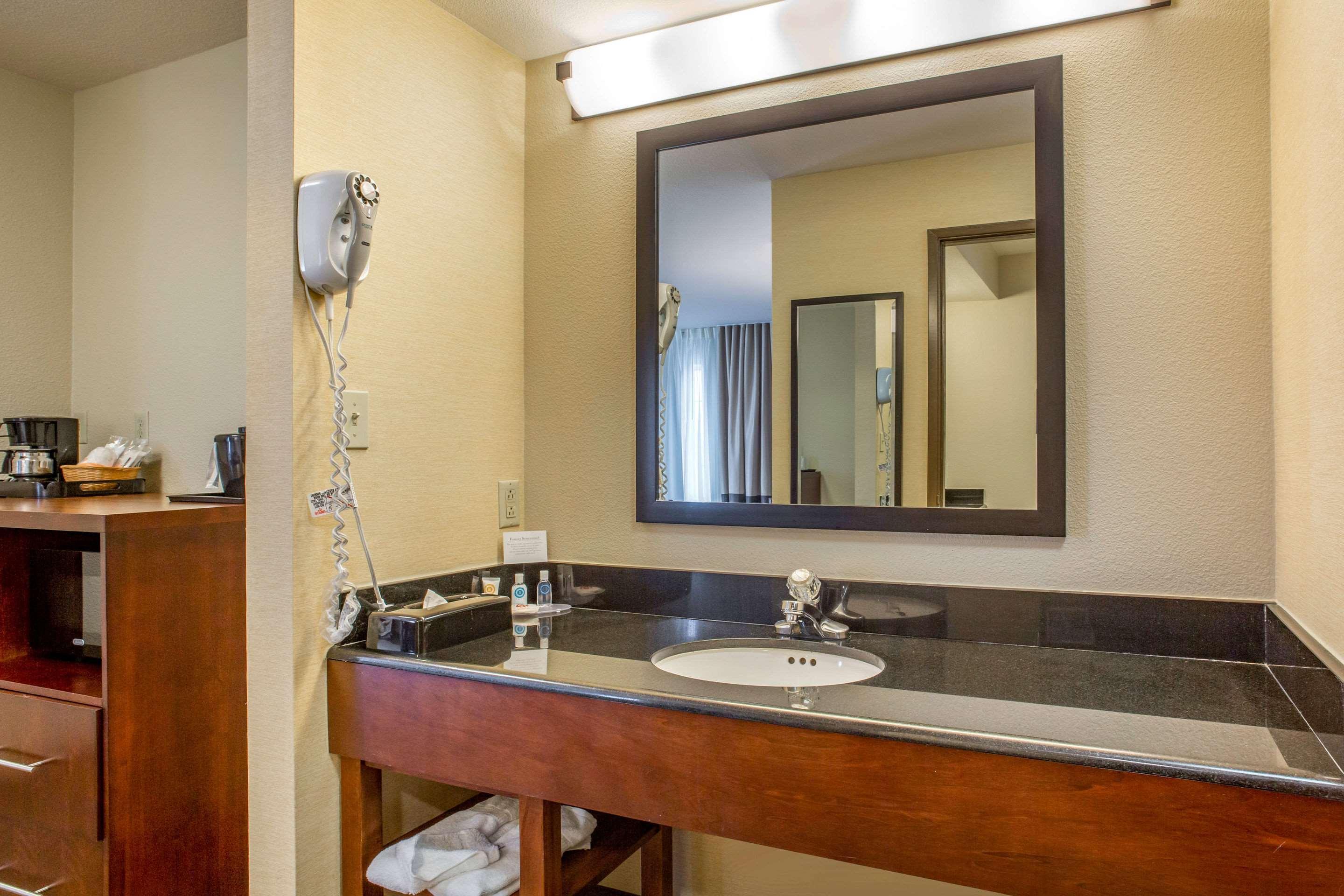 Comfort Inn Редвуд Сити Экстерьер фото
