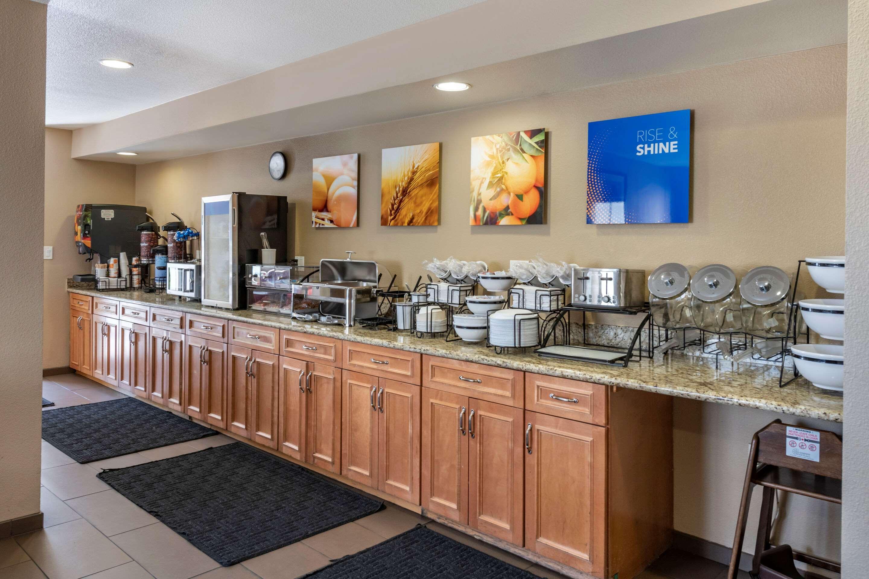 Comfort Inn Редвуд Сити Экстерьер фото